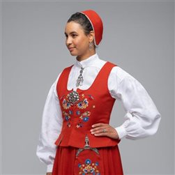 Bolsøybunad fra Romsdal rust